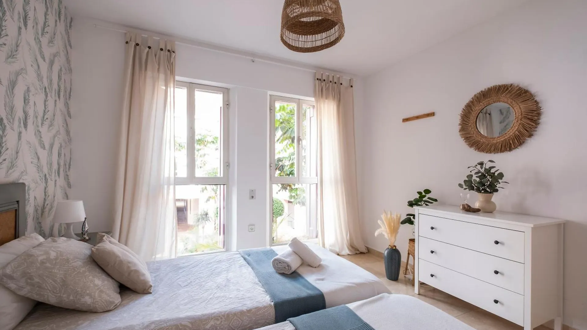 Aquamarine Apartment In Marina Sotogrande Espanha